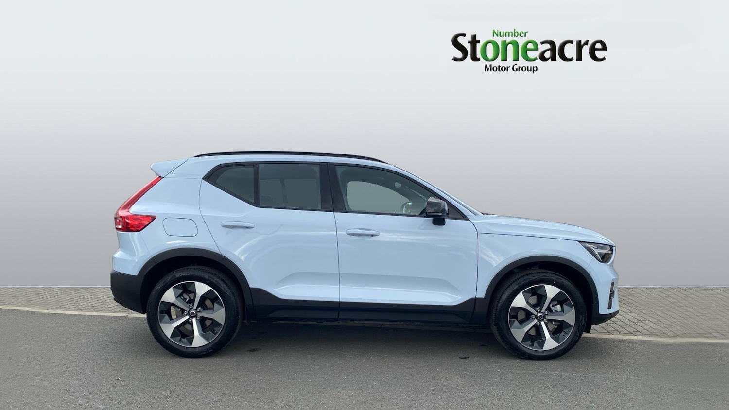 Used Volvo XC40 2026 for sale - 77898505: Photo 3
