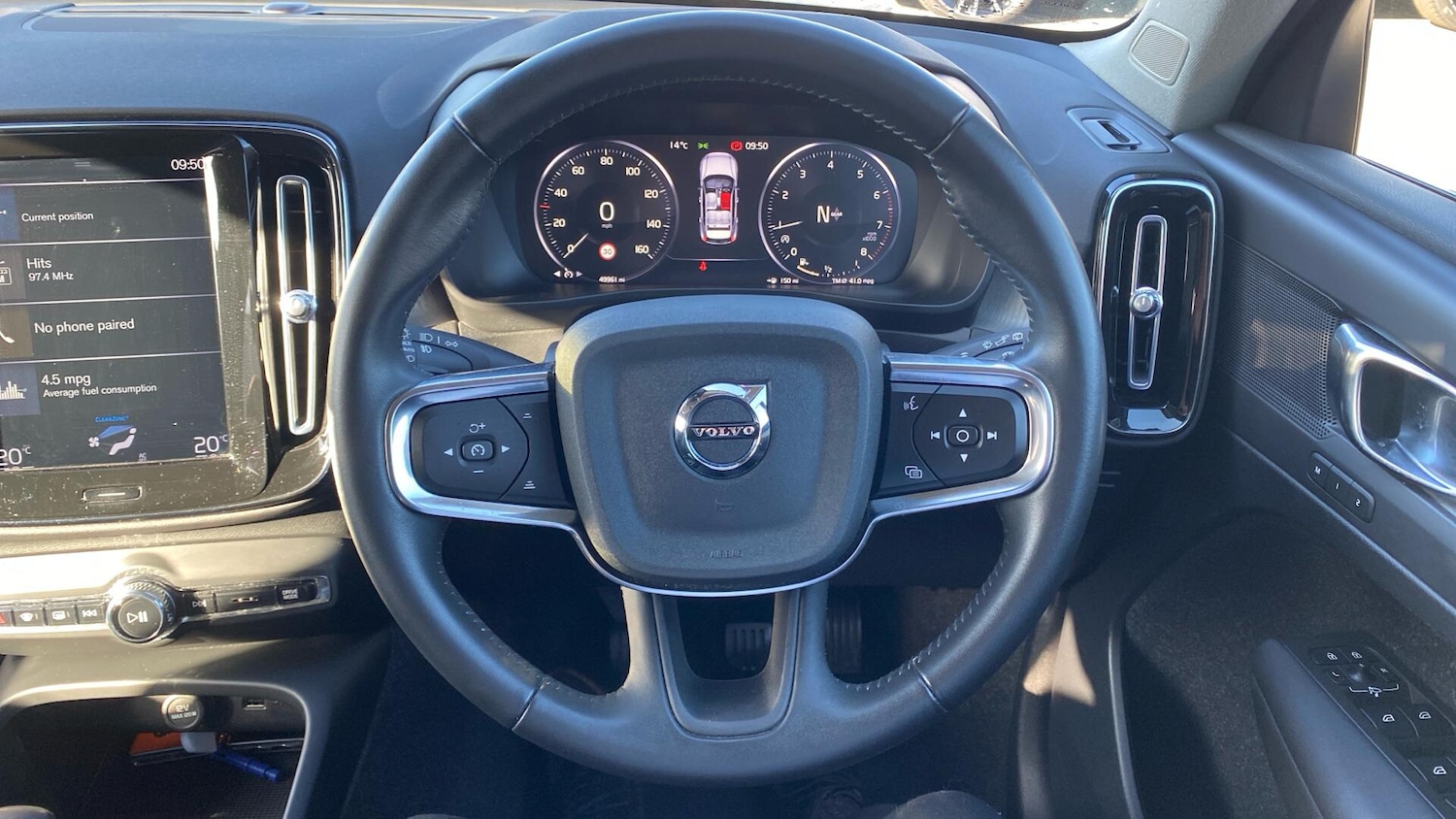 Used Volvo XC40 2020 for sale - 76099345: Photo 11