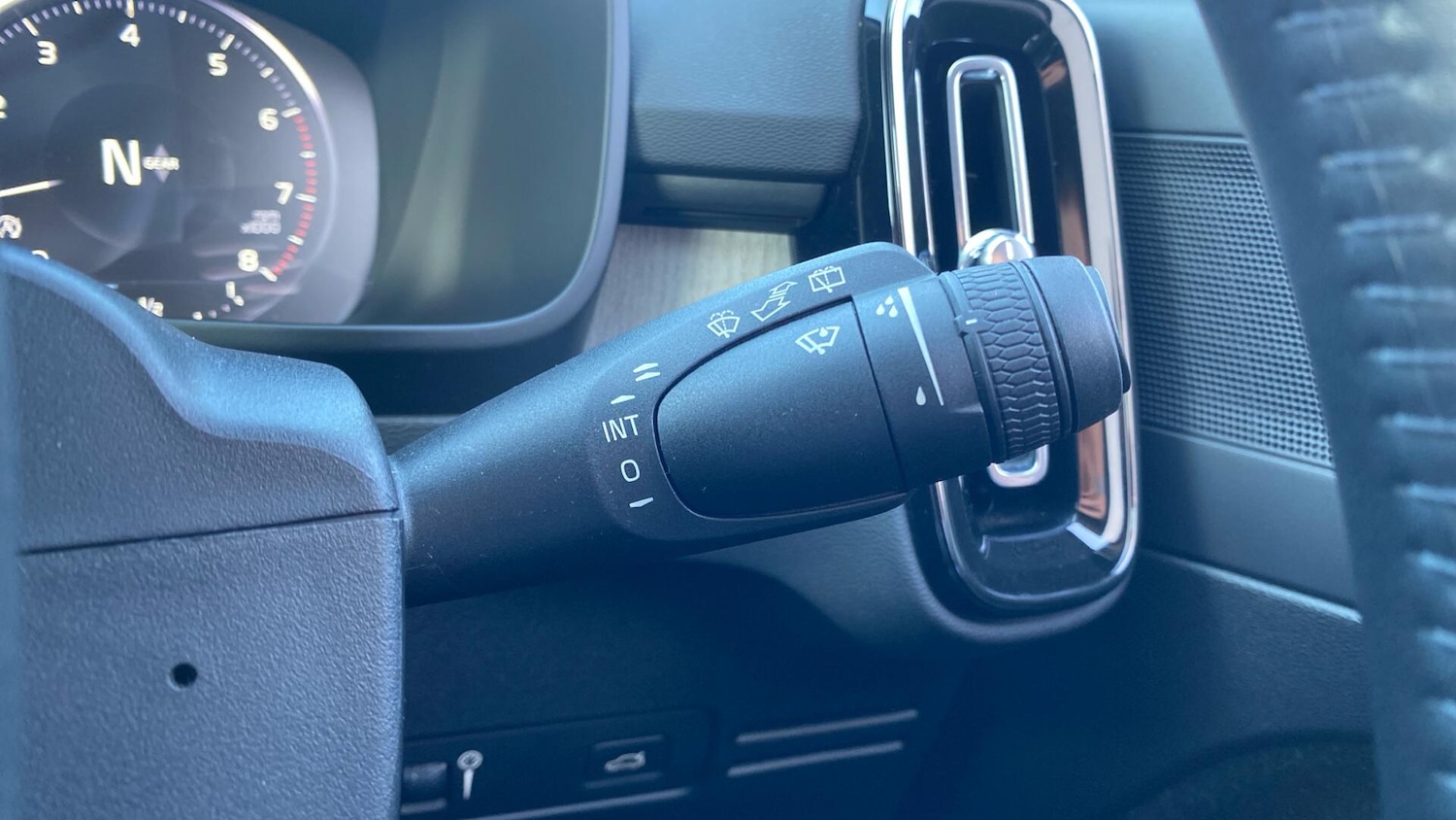 Used Volvo XC40 2020 for sale - 76099345: Photo 24