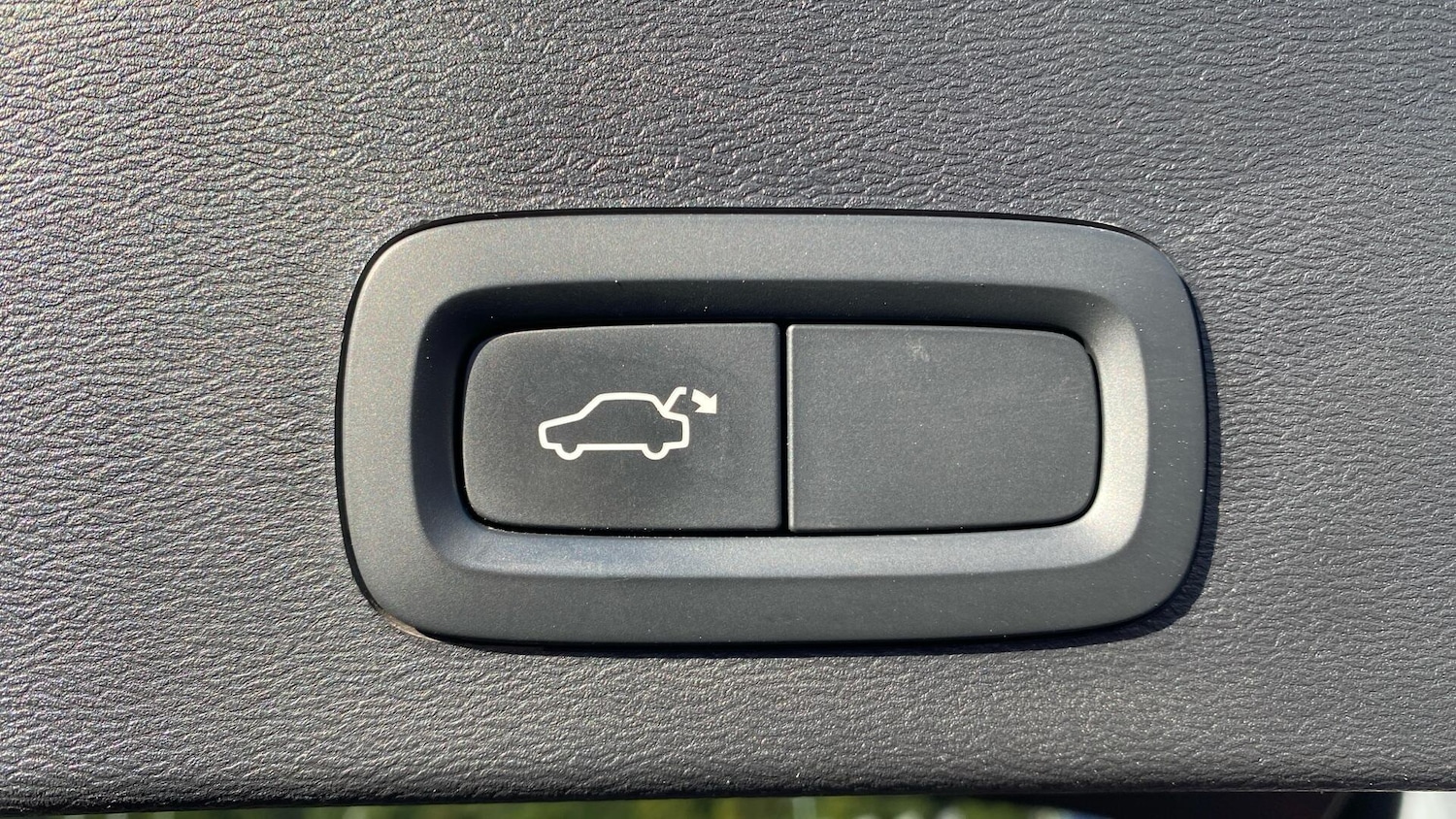 Used Volvo XC40 2020 for sale - 76099345: Photo 34