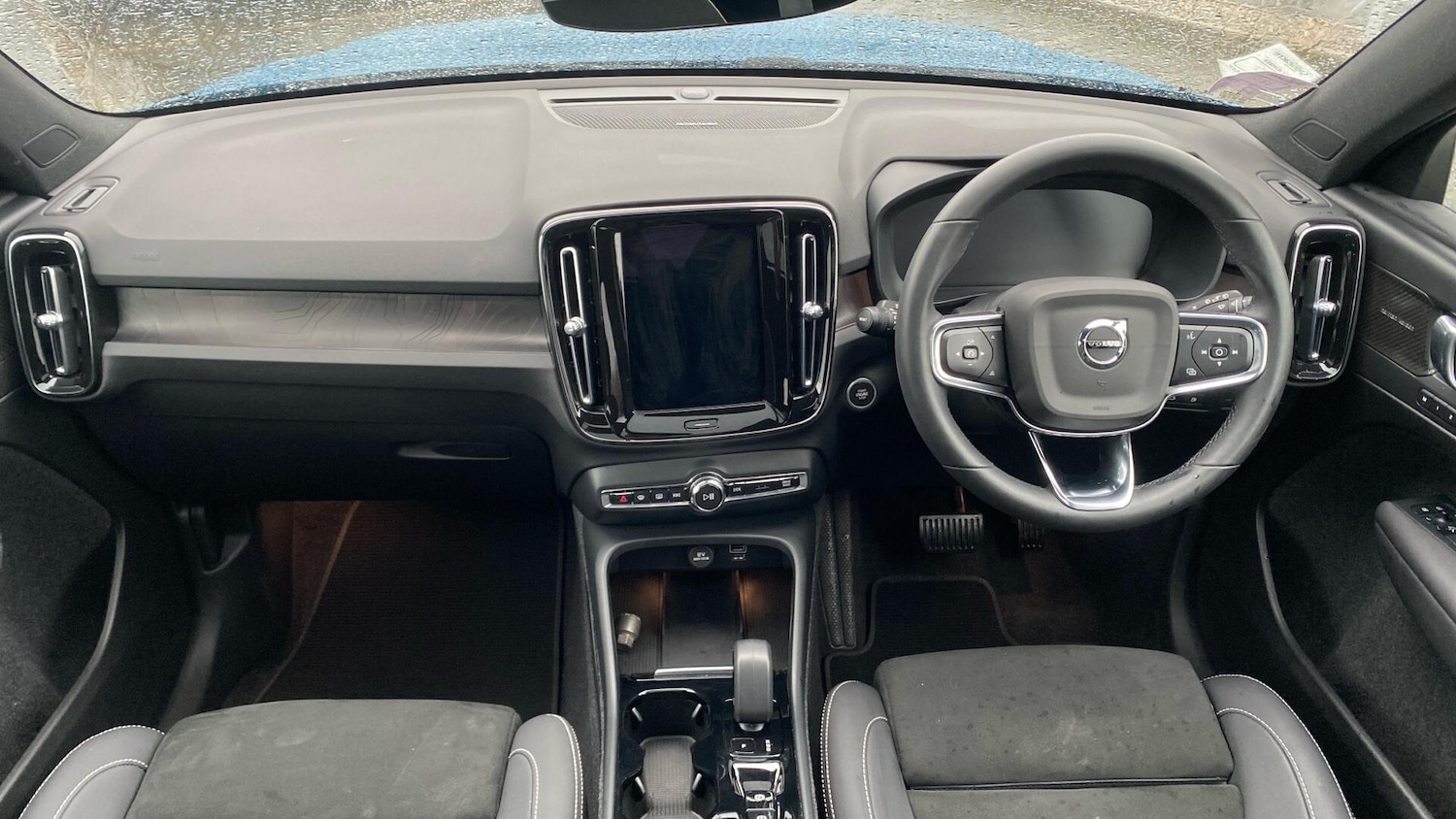 Used Volvo XC40 2022 for sale - 76855796: Photo 5