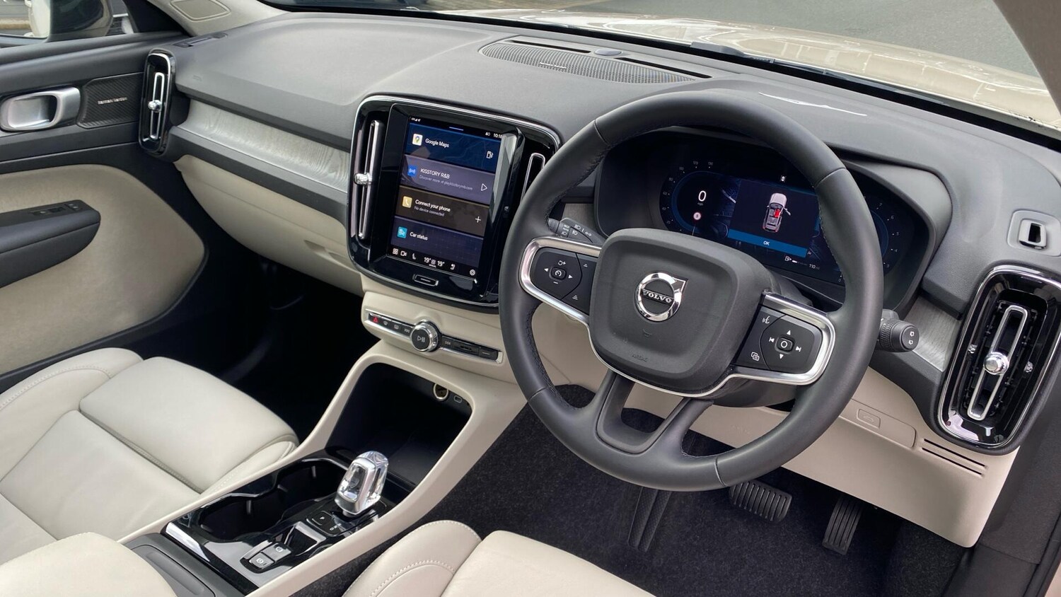 Used Volvo XC40 2025 for sale - 77695690: Photo 10