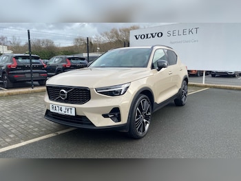 Used Volvo XC40 2025 for sale - 77695690: Photo