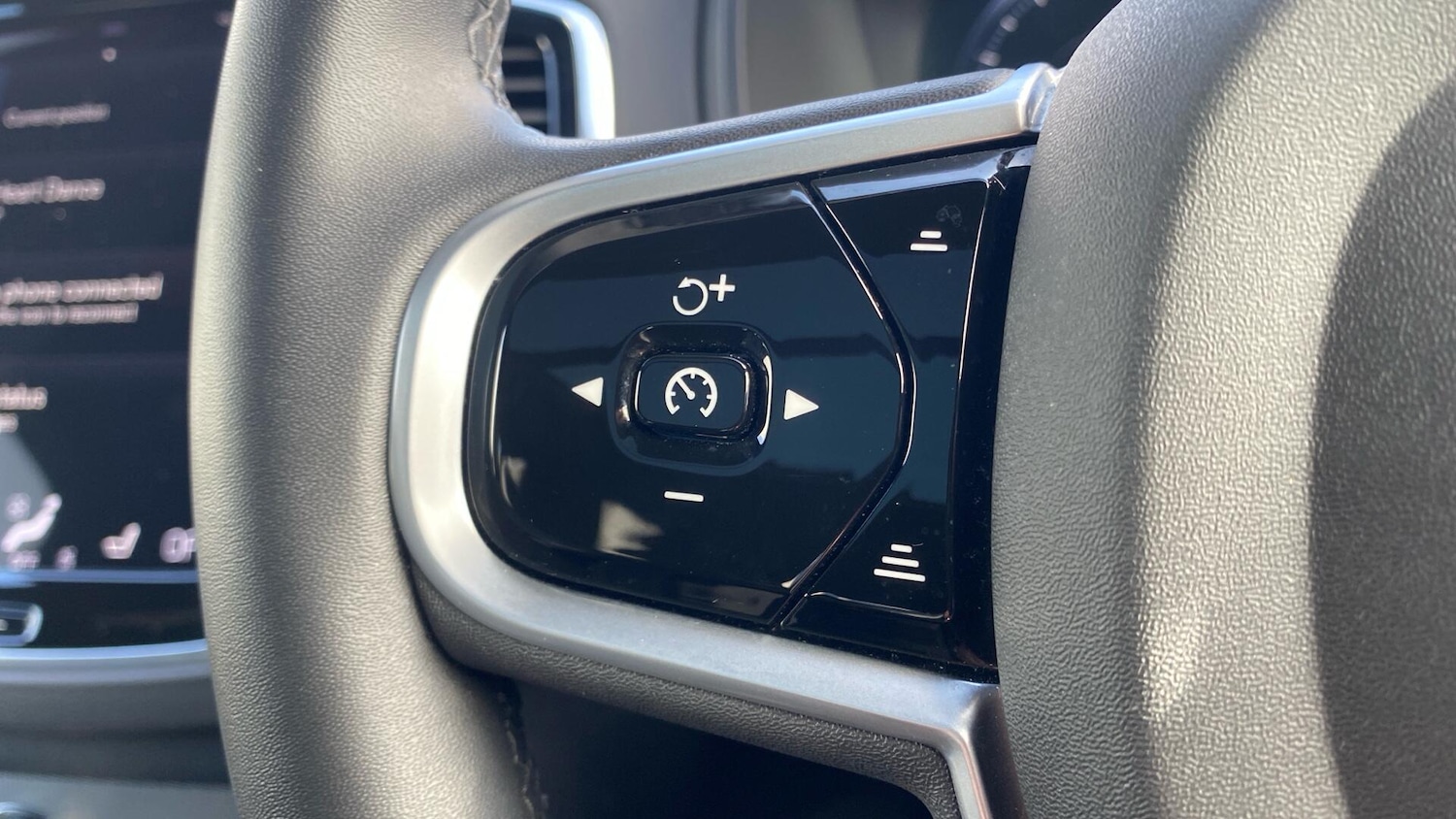 Used Volvo XC90 2022 for sale - 77925403: Photo 17