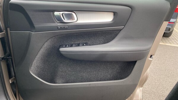 Used Volvo XC40 2022 for sale - 76295073: Photo 29