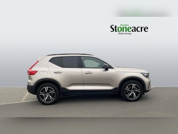 Used Volvo XC40 2022 for sale - 76295073: Photo