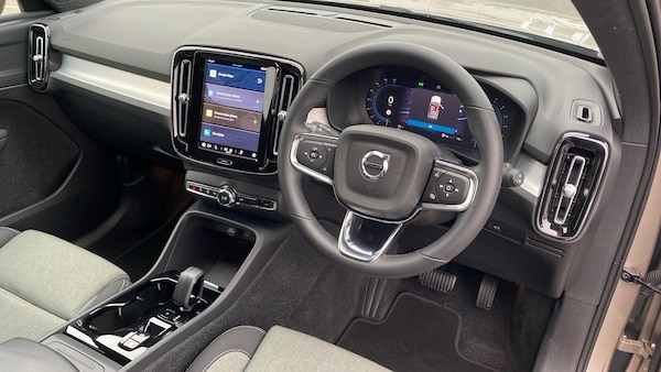 Used Volvo XC40 2022 for sale - 76295073: Photo 4