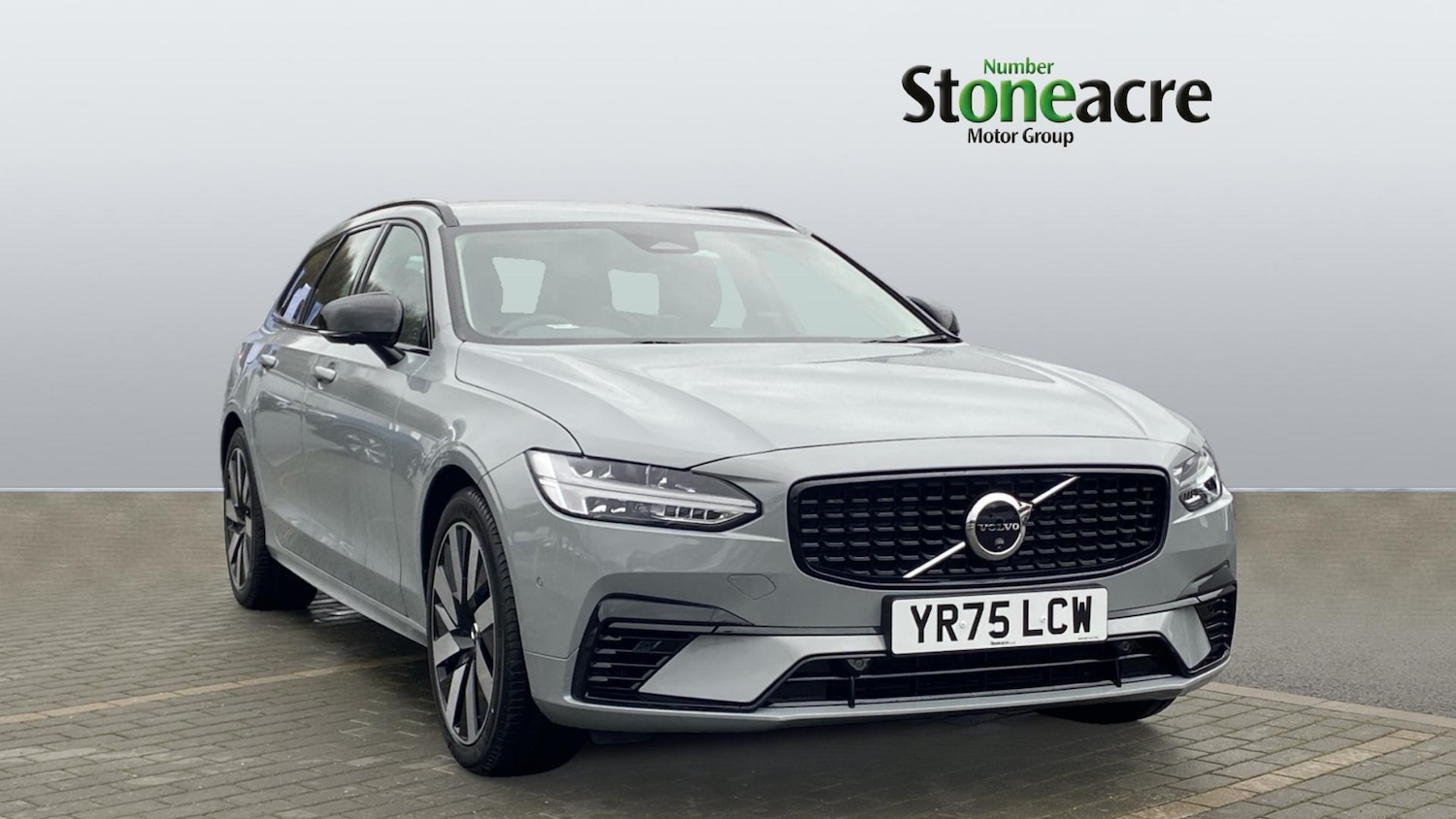 Used Volvo V90 2025 for sale - 76801937: Photo 1