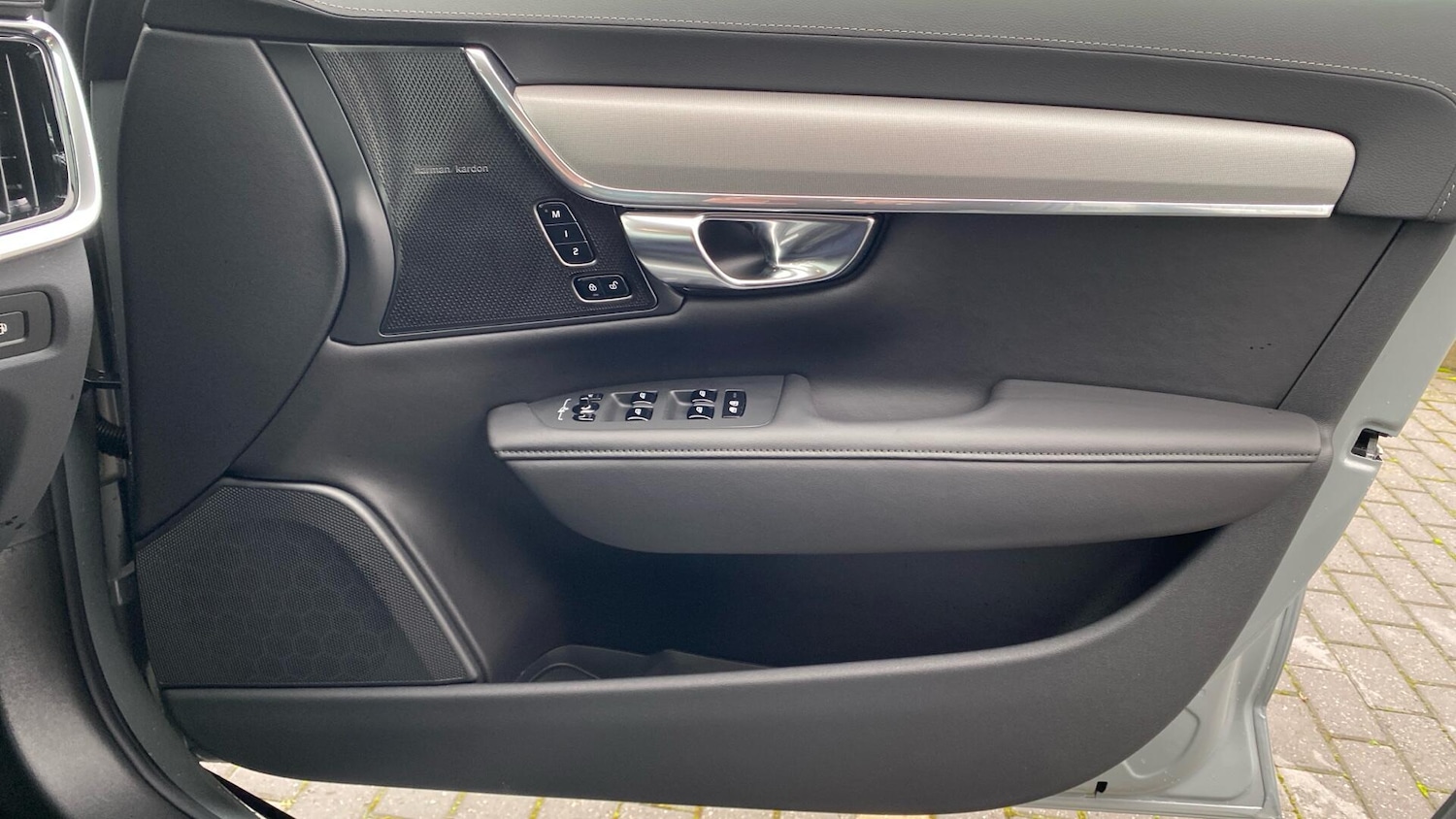 Used Volvo V90 2025 for sale - 76801937: Photo 30