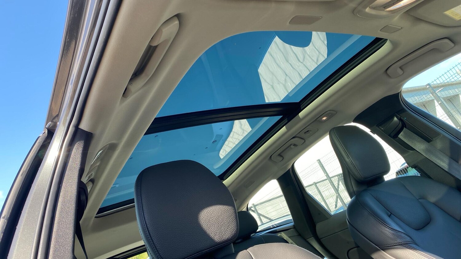 Used Volvo XC60 2022 for sale - 76099505: Photo 31