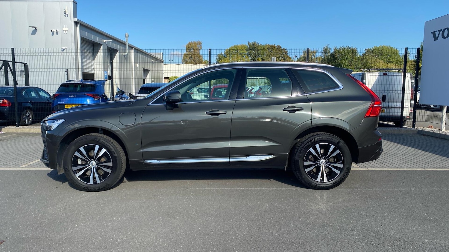 Used Volvo XC60 2022 for sale - 76099505: Photo 36