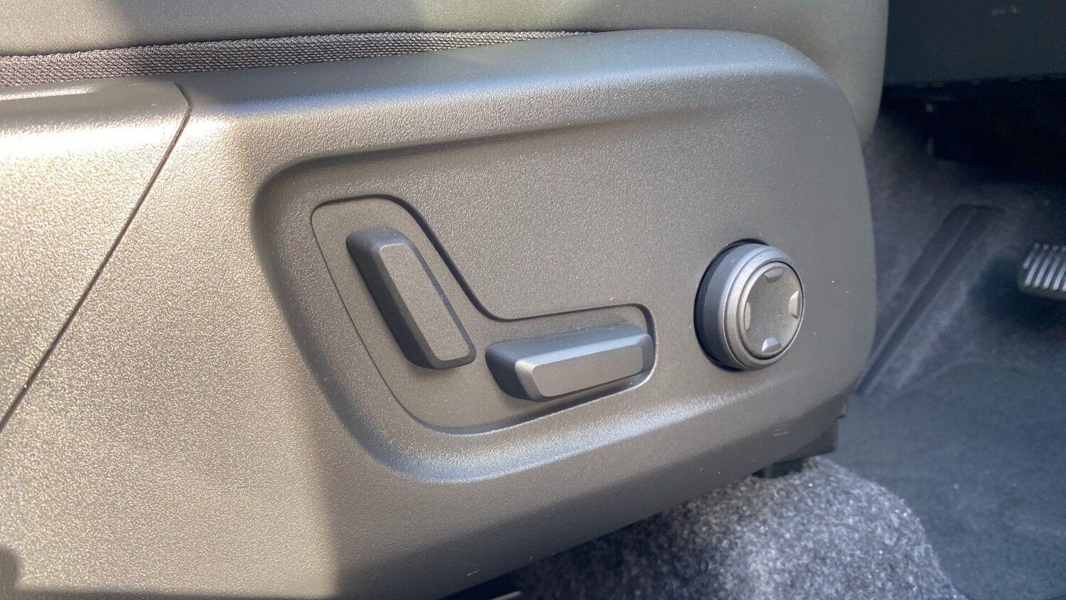 Used Volvo XC40 for sale - 77752944: Photo 22