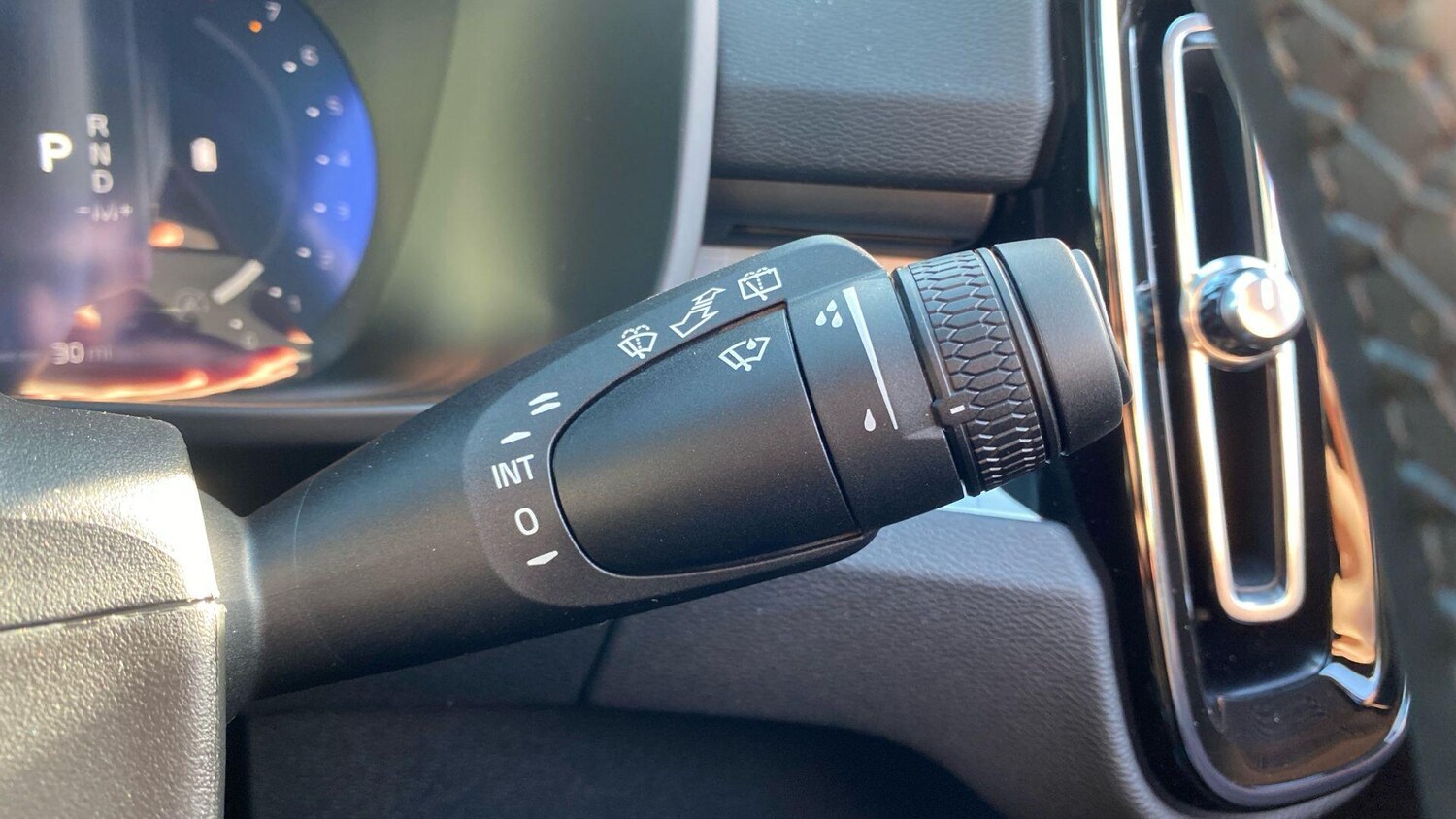 Used Volvo XC40 for sale - 77752944: Photo 30