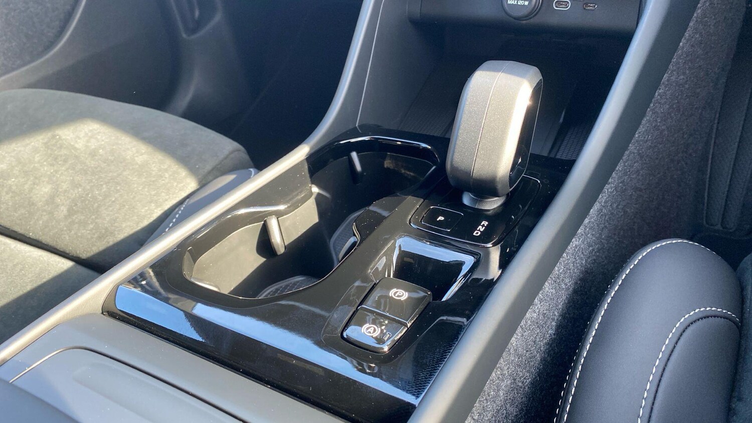 Used Volvo XC40 for sale - 77752944: Photo 31