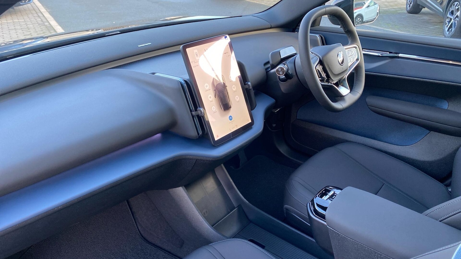 Used Volvo EX30 2025 for sale - 77377096: Photo 10