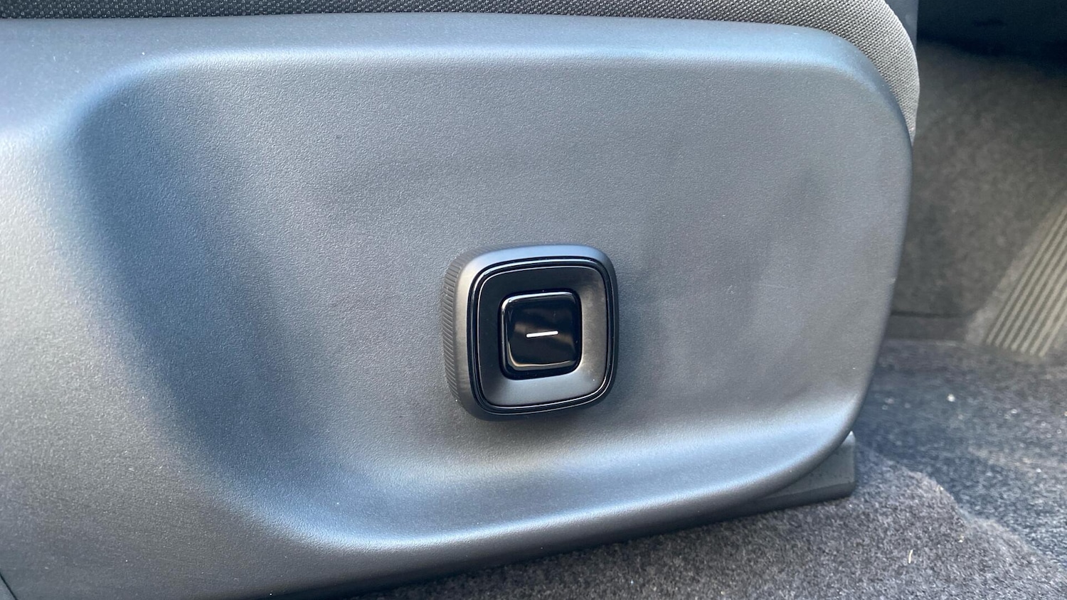 Used Volvo EX30 2025 for sale - 77377096: Photo 20