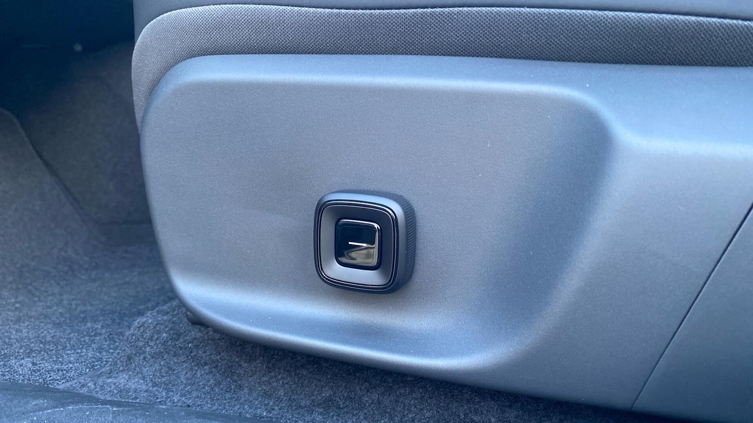 Used Volvo EX30 2025 for sale - 77377096: Photo 23