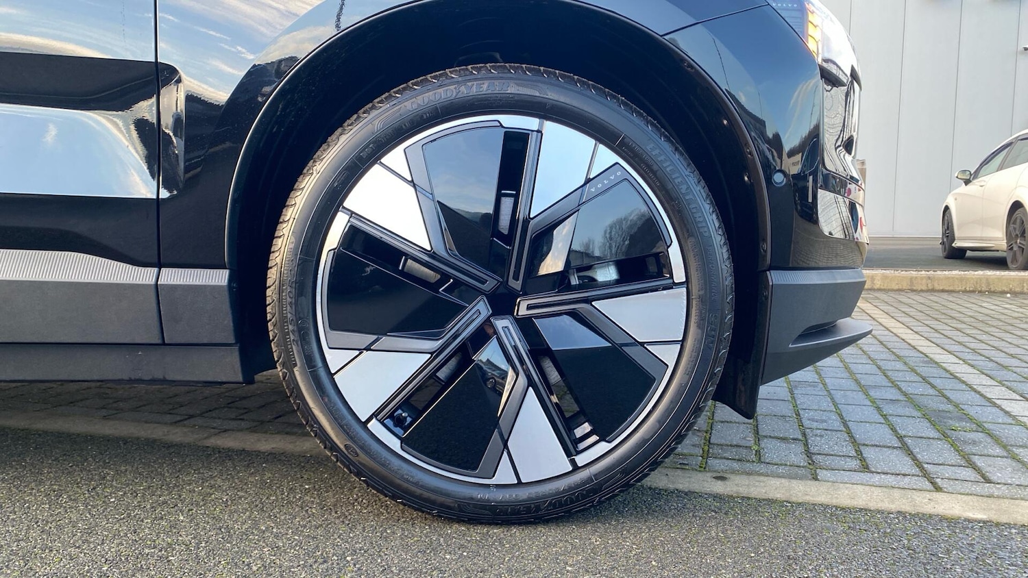 Used Volvo EX30 2025 for sale - 77377096: Photo 25