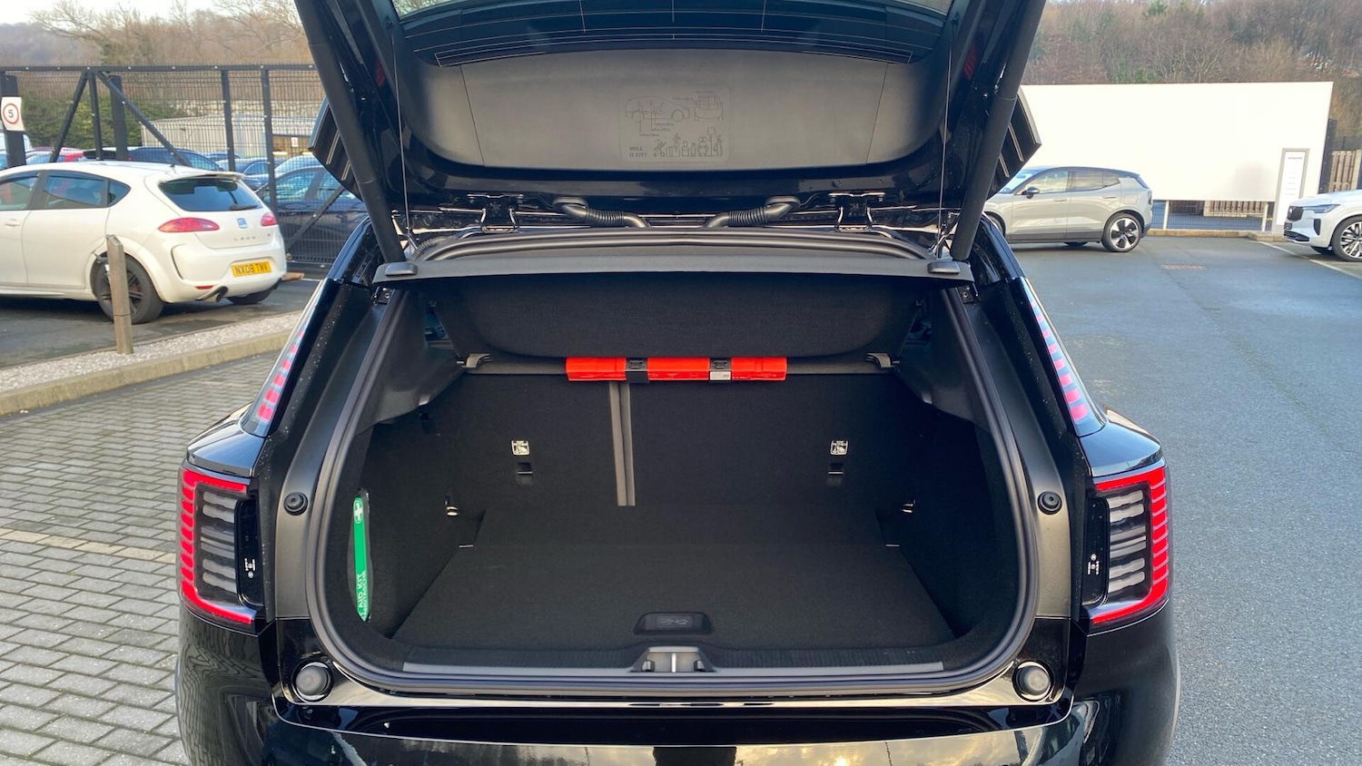 Used Volvo EX30 2025 for sale - 77377096: Photo 34