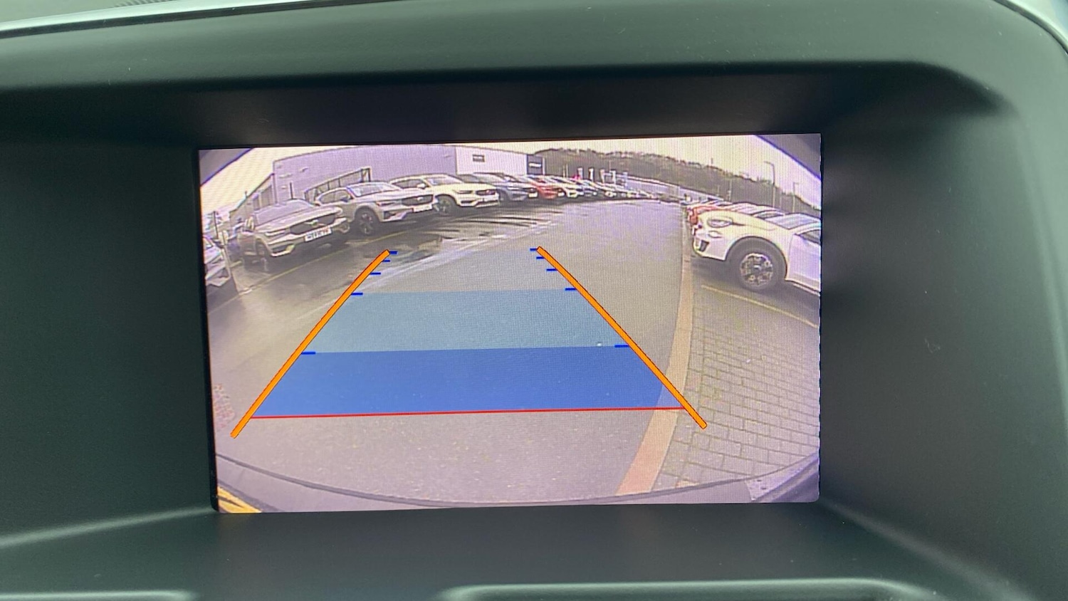 Used Volvo XC60 2017 for sale - 76856010: Photo 18