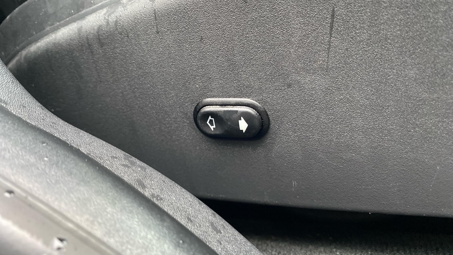 Used Volvo XC60 2017 for sale - 76856010: Photo 28