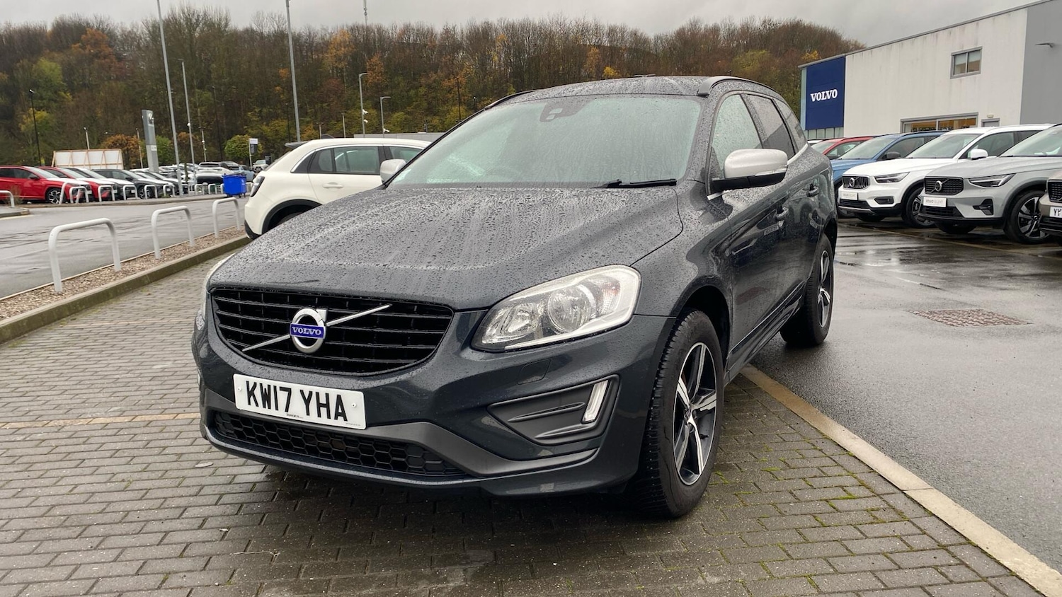 Used Volvo XC60 2017 for sale - 76856010: Photo 33
