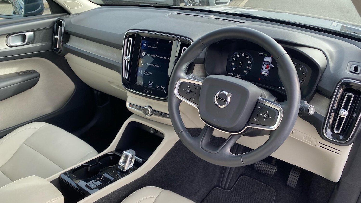 Used Volvo XC40 2019 for sale - 78007856: Photo 10