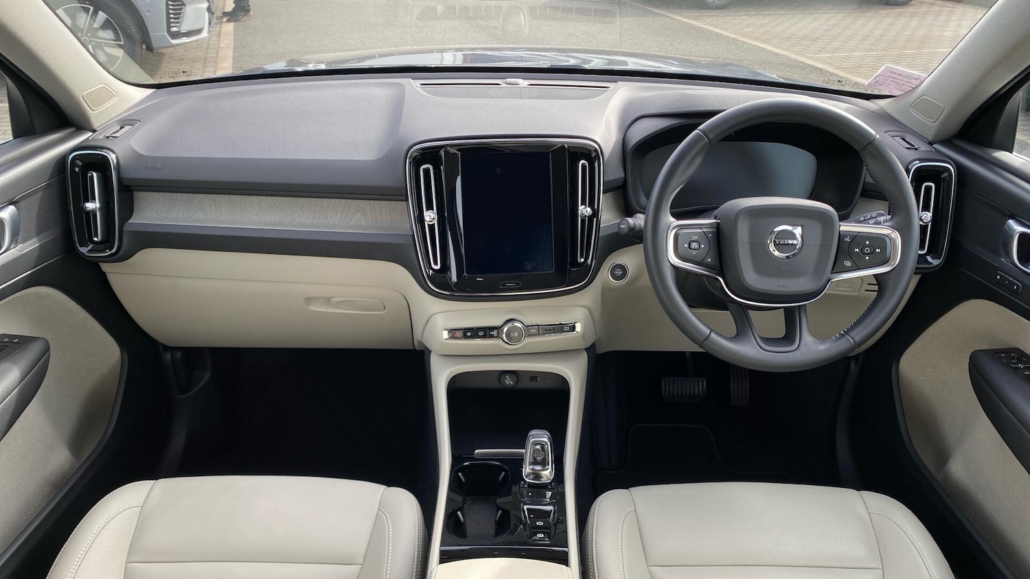 Used Volvo XC40 2019 for sale - 78007856: Photo 11