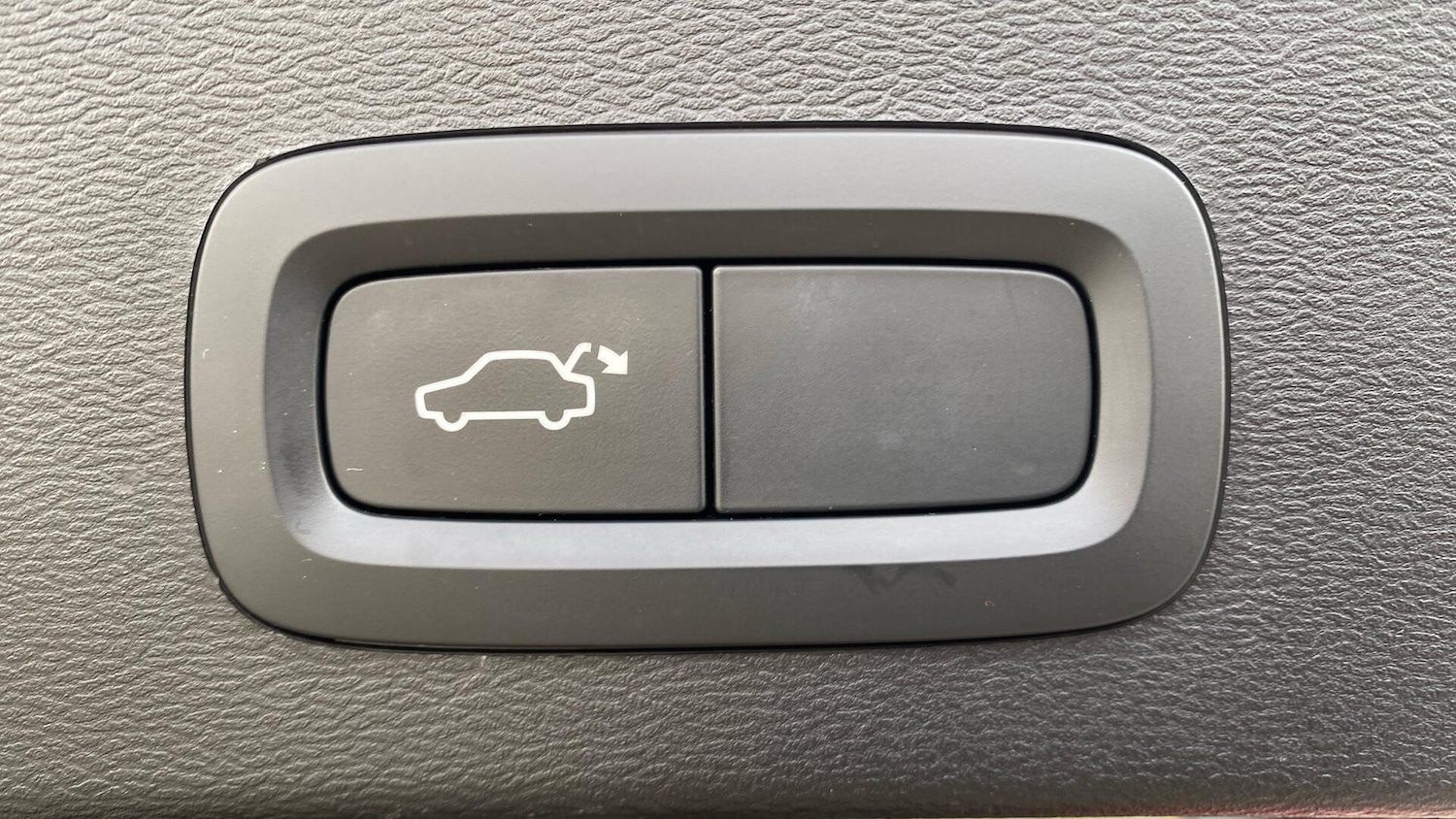 Used Volvo XC40 2019 for sale - 78007856: Photo 25