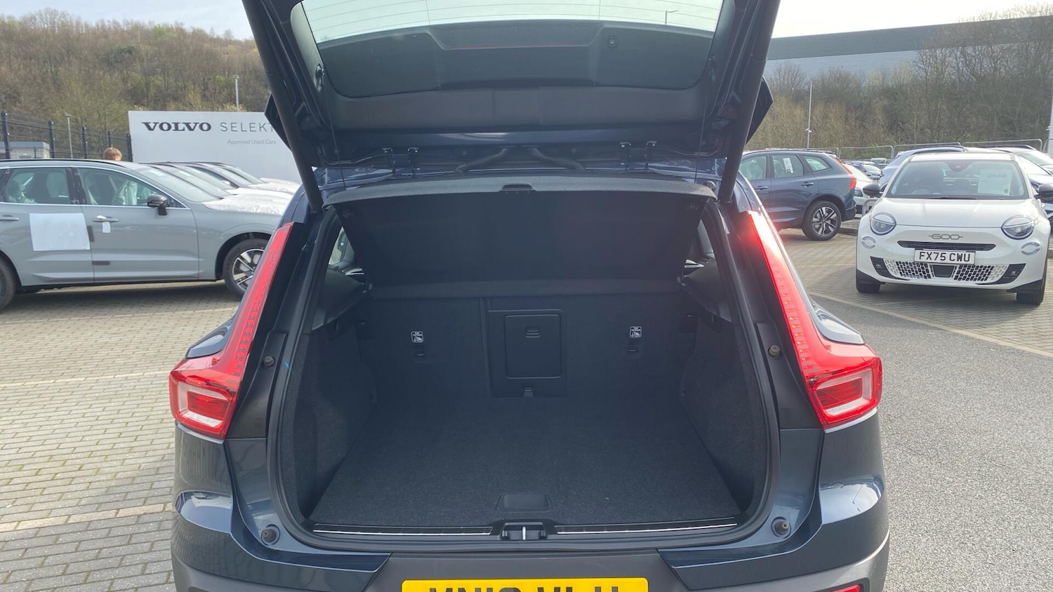 Used Volvo XC40 2019 for sale - 78007856: Photo 38