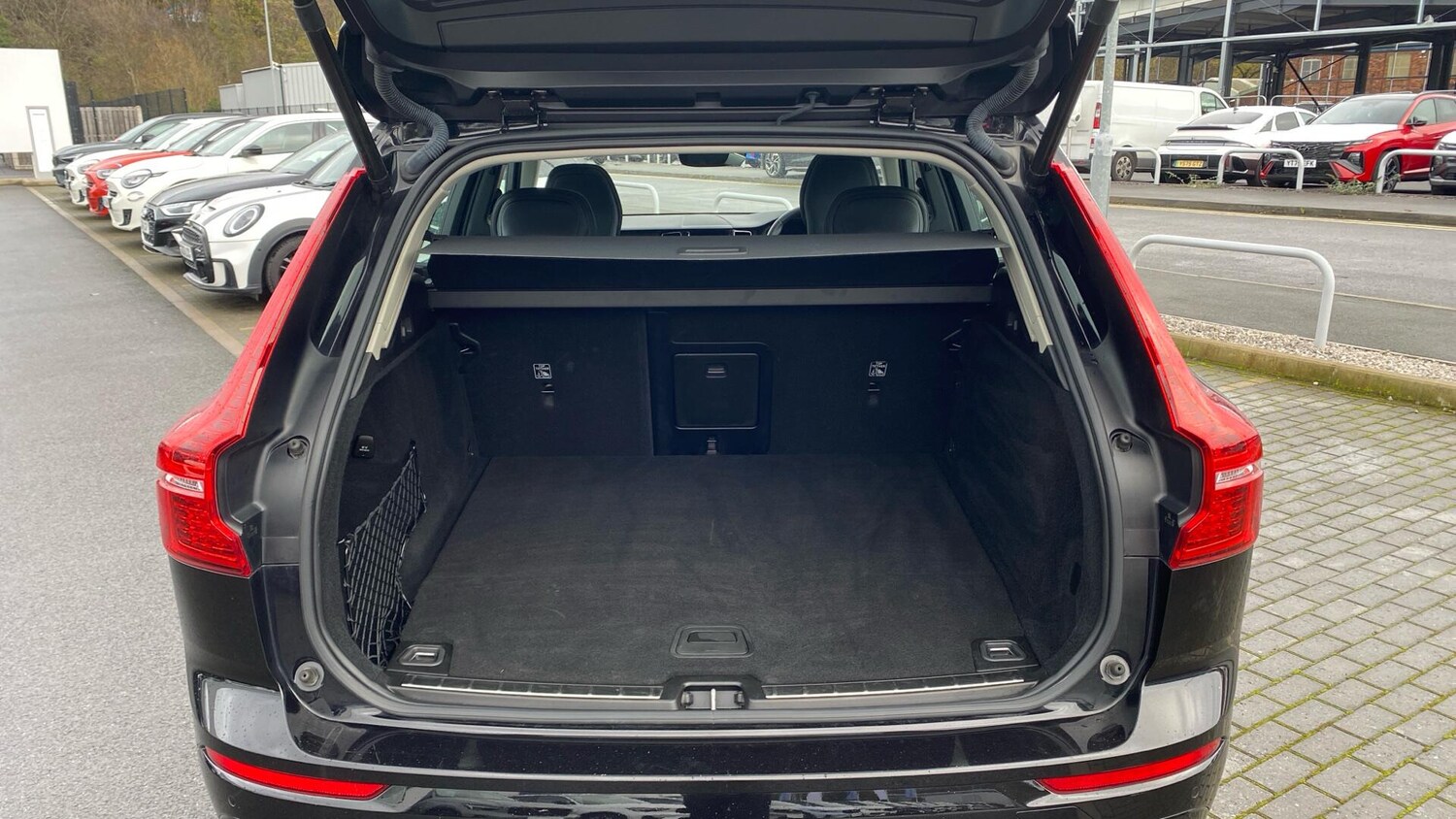 Used Volvo XC60 2023 for sale - 76752673: Photo 14