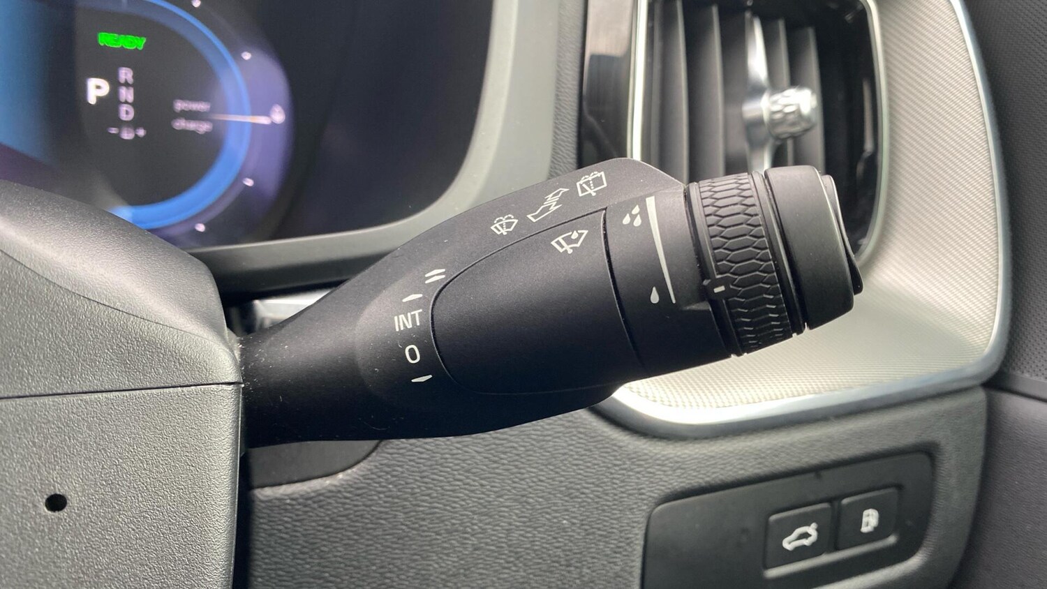 Used Volvo XC60 2023 for sale - 76752673: Photo 24