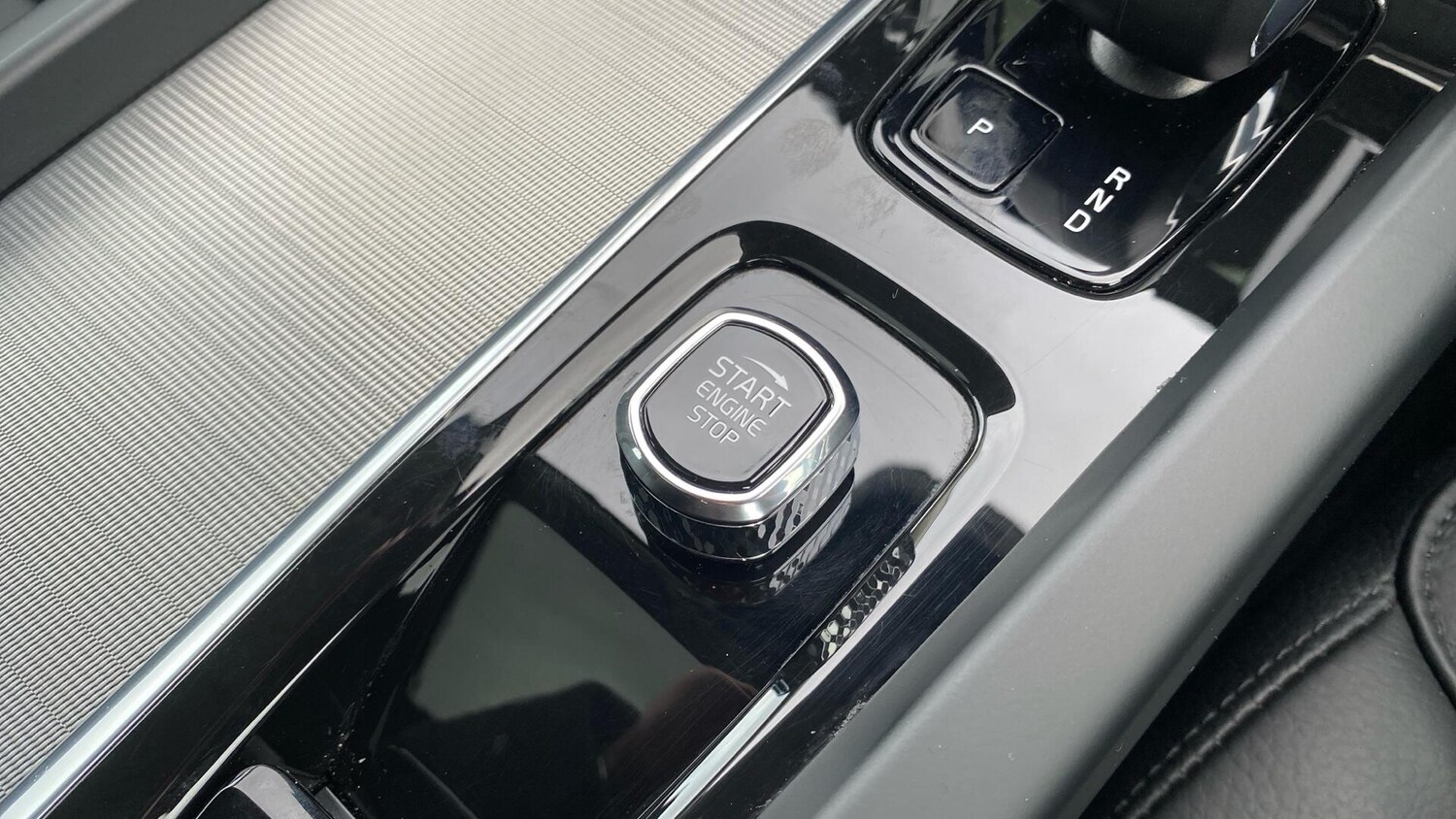 Used Volvo XC60 2023 for sale - 76752673: Photo 28