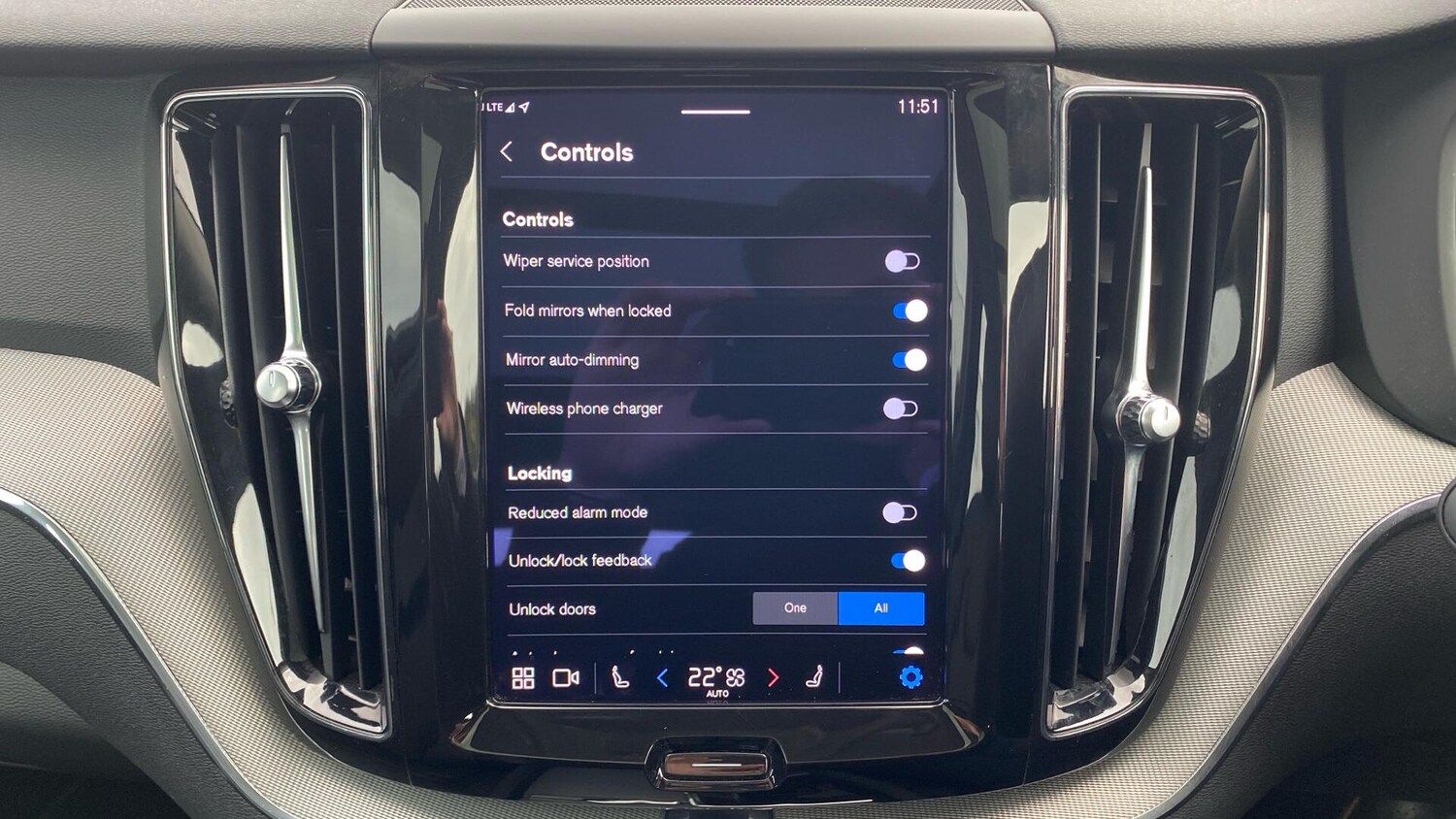 Used Volvo XC60 2023 for sale - 76752673: Photo 33