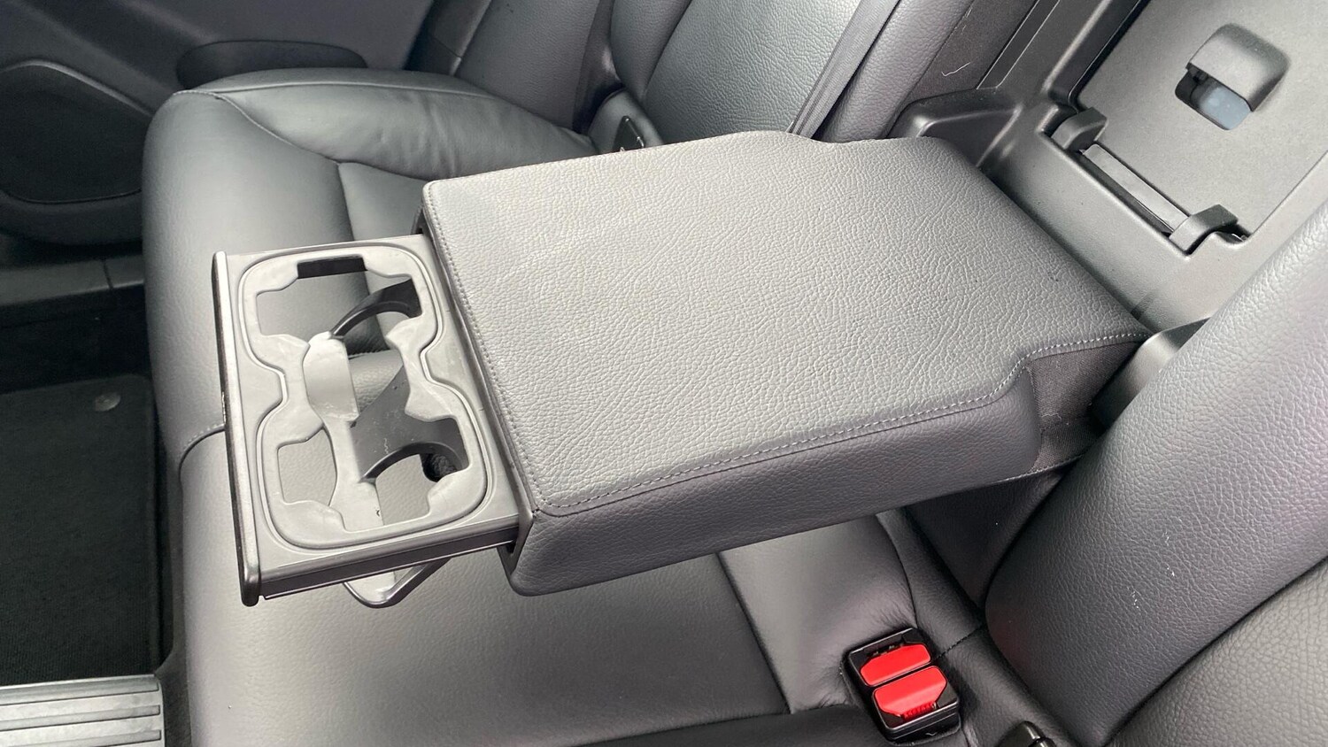 Used Volvo XC60 2023 for sale - 76752673: Photo 35