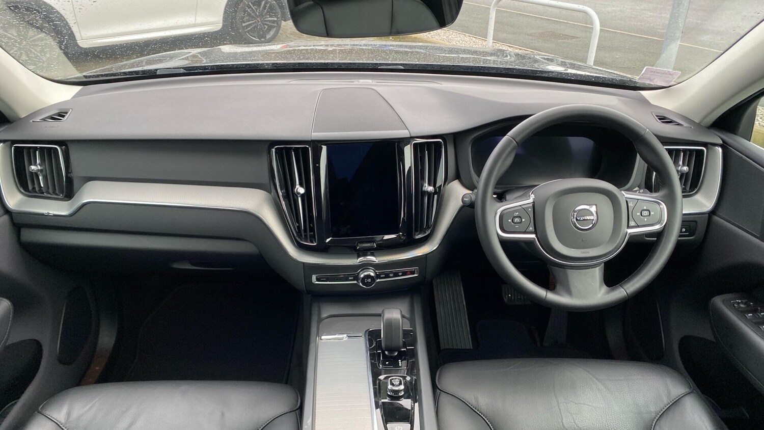 Used Volvo XC60 2023 for sale - 76752673: Photo 6