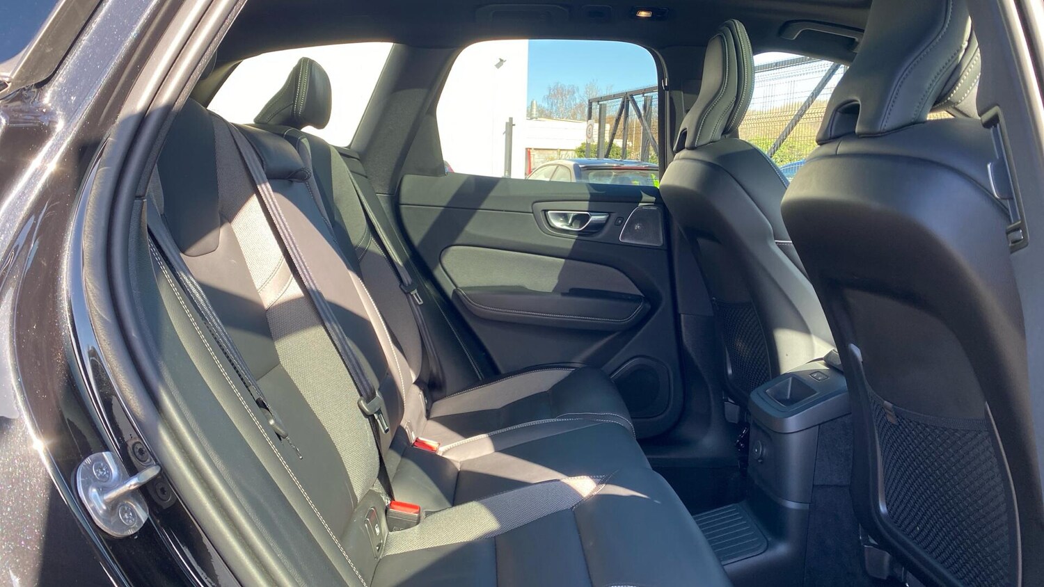 Used Volvo XC60 2025 for sale - 77939342: Photo 14