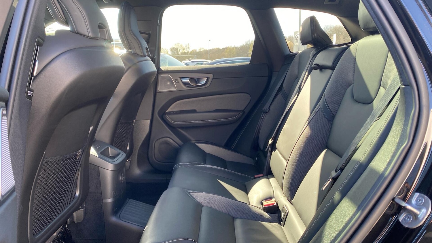 Used Volvo XC60 2025 for sale - 77939342: Photo 15