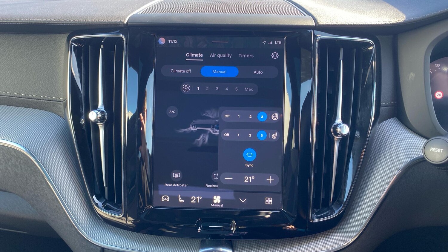 Used Volvo XC60 2025 for sale - 77939342: Photo 29