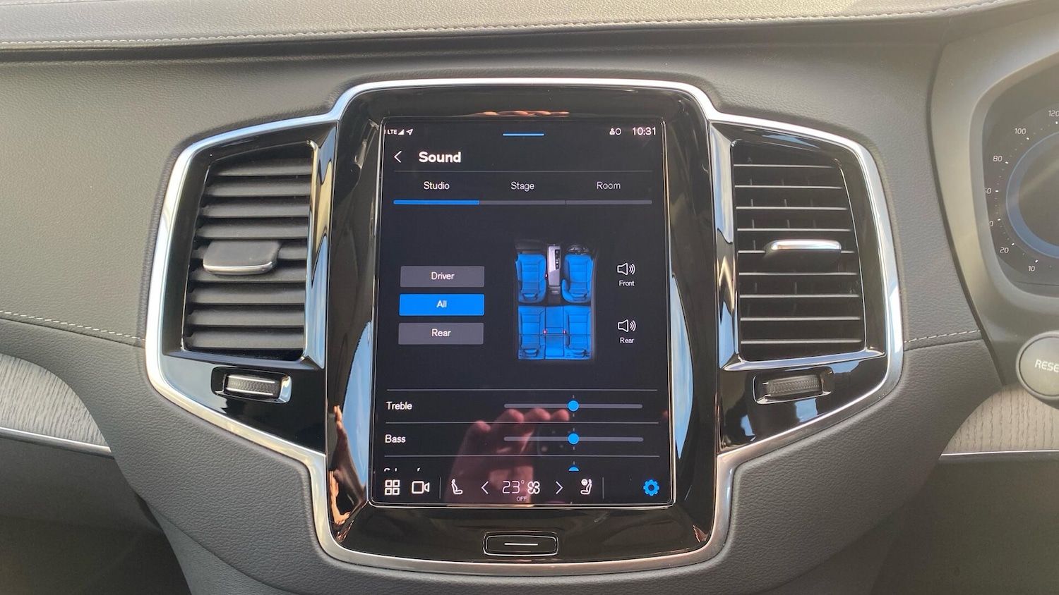 Used Volvo XC90 2025 for sale - 76592023: Photo 16