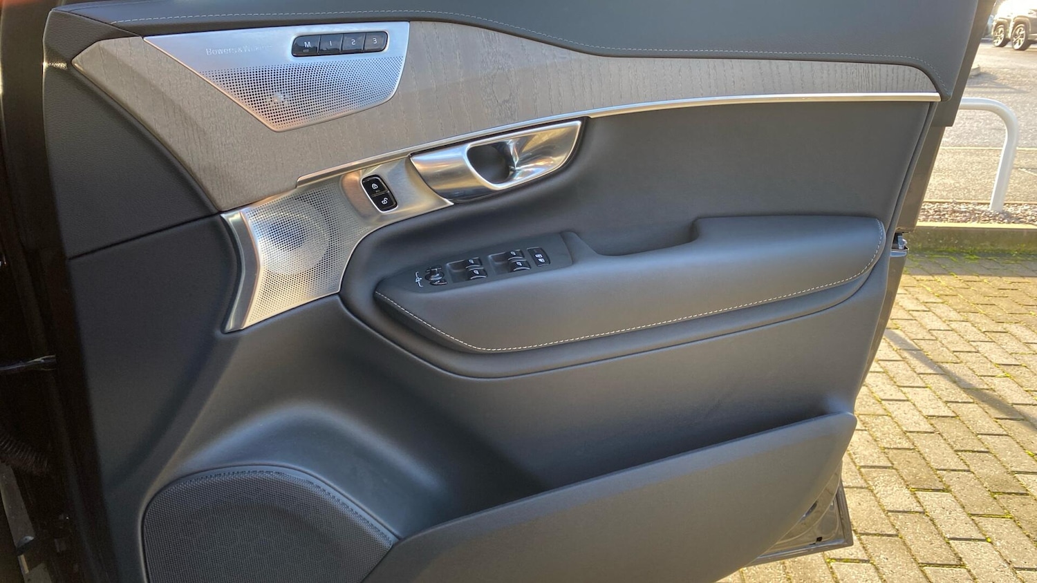 Used Volvo XC90 2025 for sale - 76592023: Photo 29