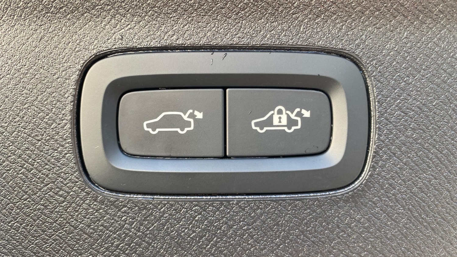 Used Volvo XC90 2025 for sale - 76592023: Photo 35