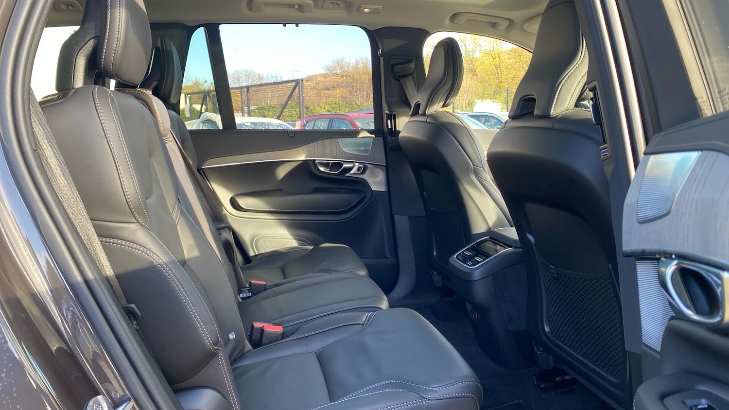 Used Volvo XC90 2025 for sale - 76592023: Photo 6