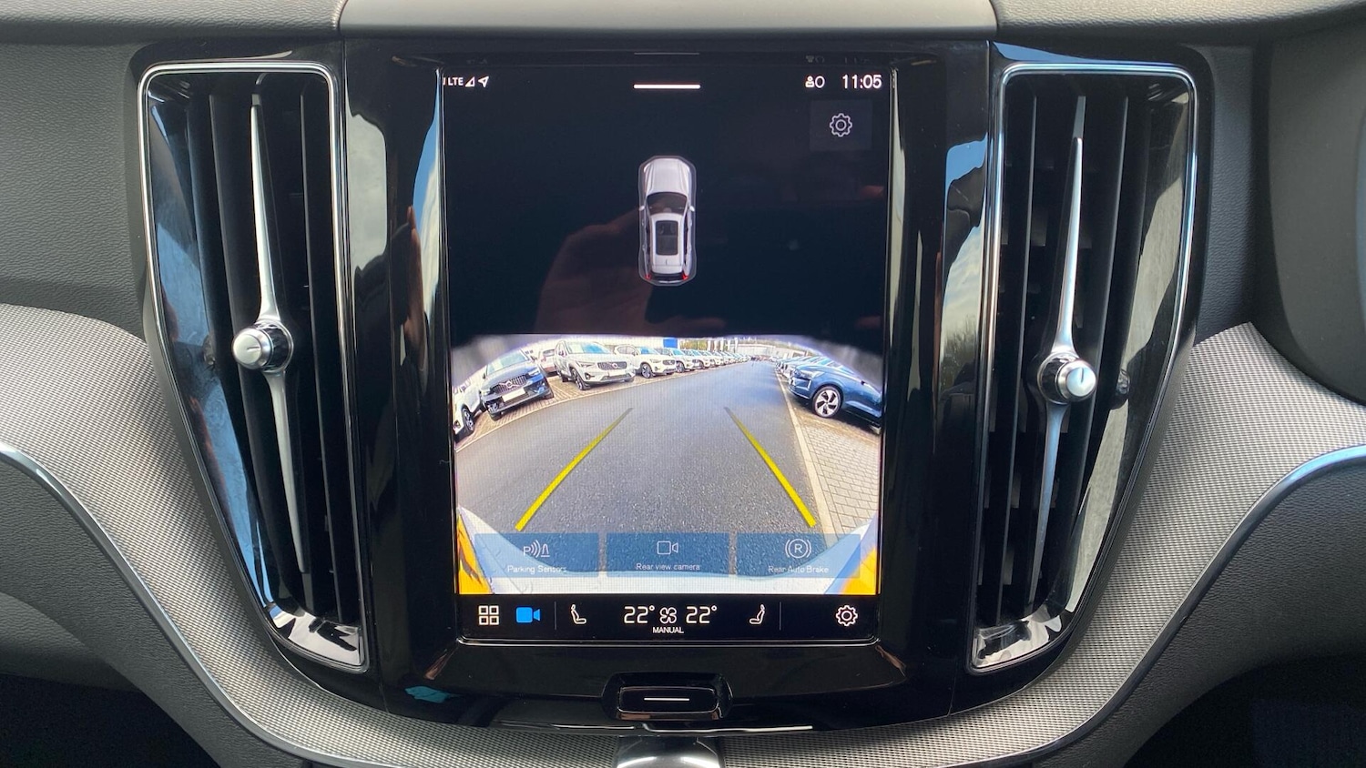 Used Volvo XC60 2024 for sale - 76633149: Photo 17