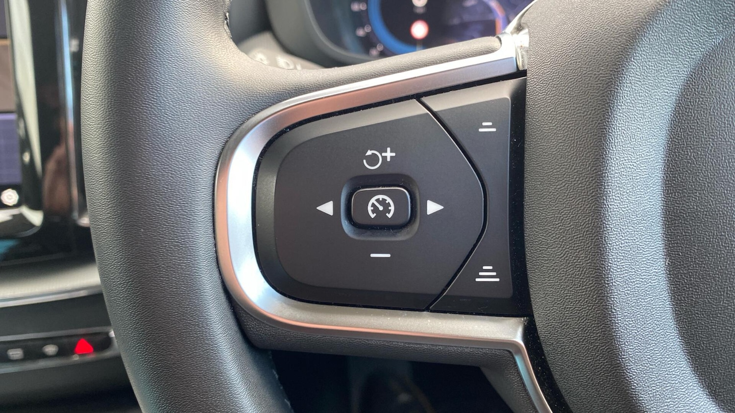 Used Volvo XC60 2024 for sale - 76633149: Photo 20