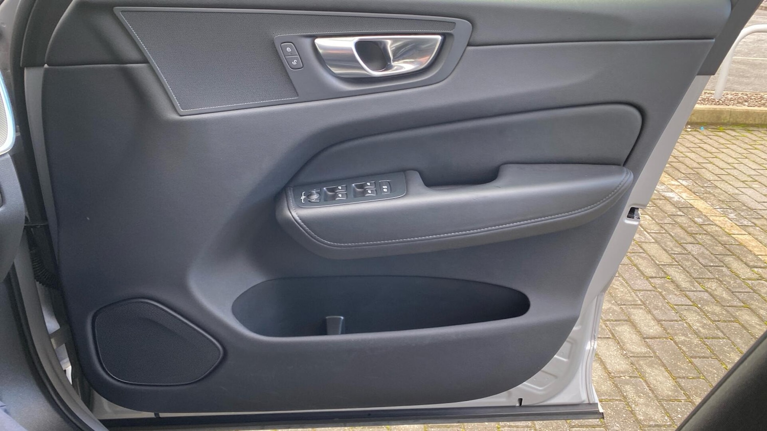 Used Volvo XC60 2024 for sale - 76633149: Photo 28