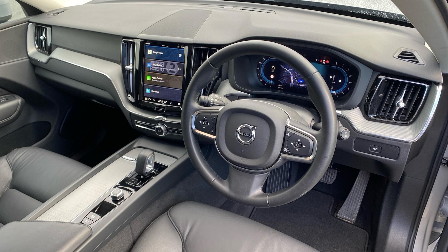 Used Volvo XC60 2024 for sale - 76633149: Photo 5