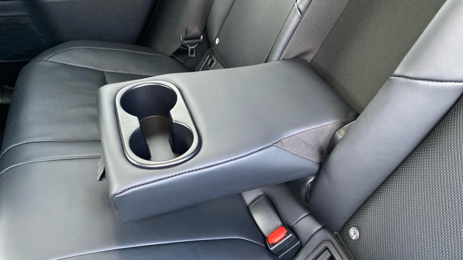 Used Lexus UX 2019 for sale - 77305465: Photo 25