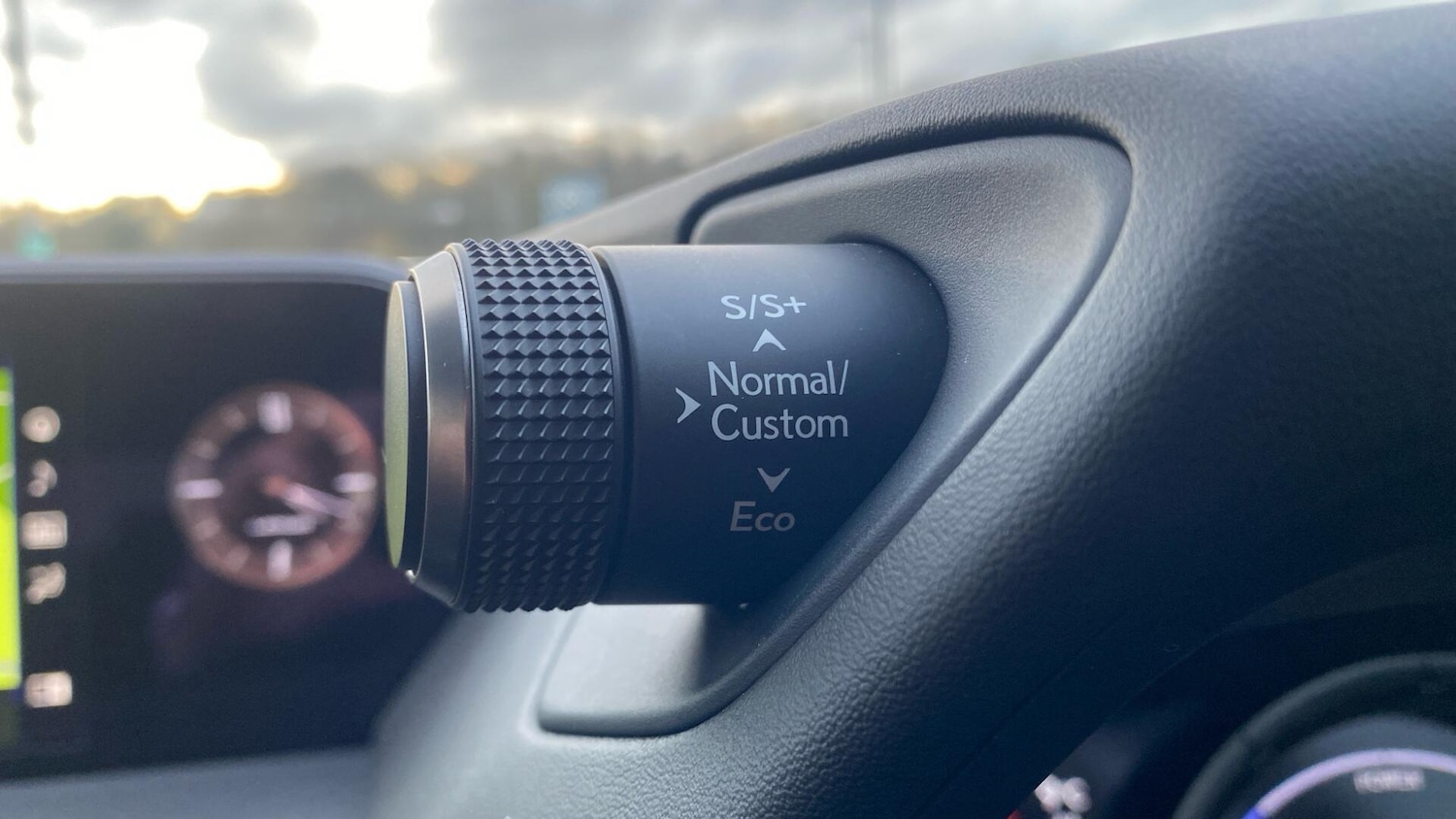 Used Lexus UX 2019 for sale - 77305465: Photo 30