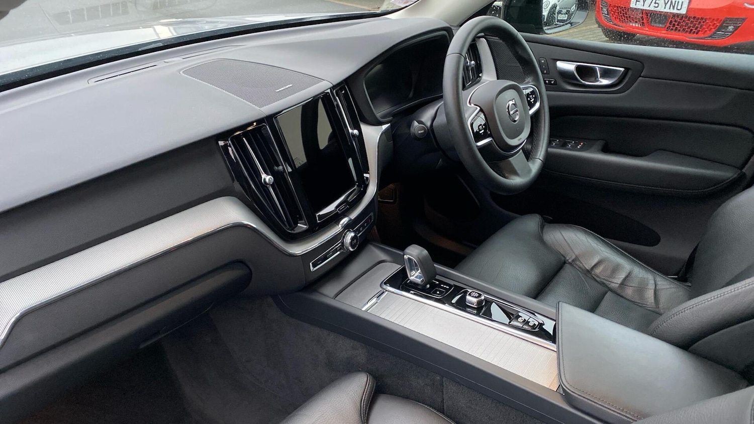 Used Volvo XC60 2023 for sale - 77230067: Photo 40